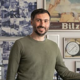 User avatar testimonial